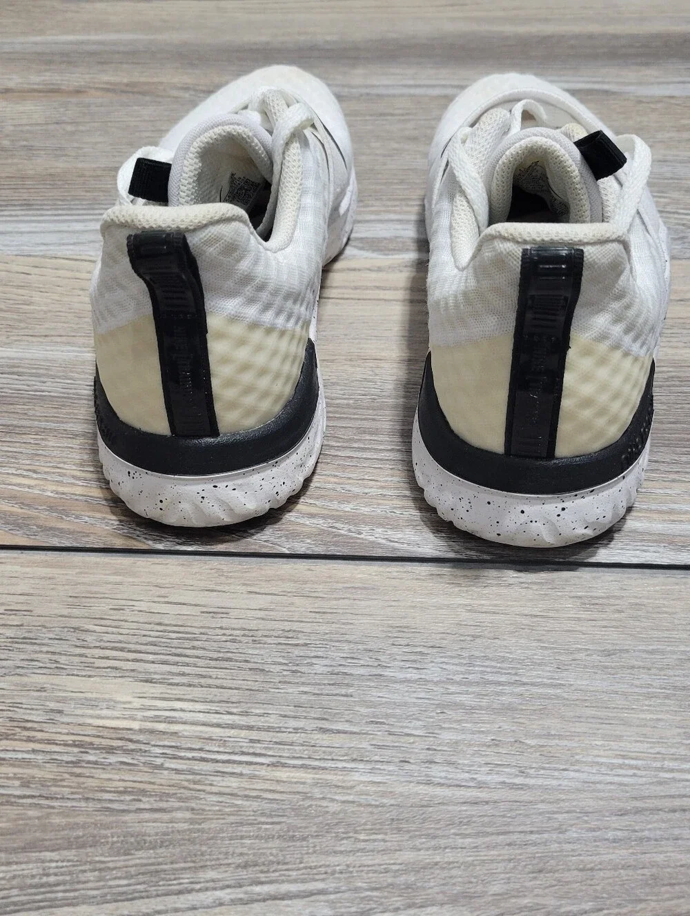 Nike Sneakers Womens Size 8.5 White